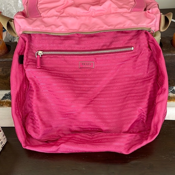 😂🔥☄️💥Price Lowered☄️💥Stunning rare Prada  nylon bag and Python - Picture 15 of 16